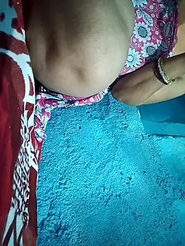 ritu4 webcam
