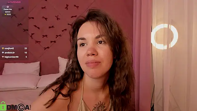 LunaSinn live cam on StripChat
