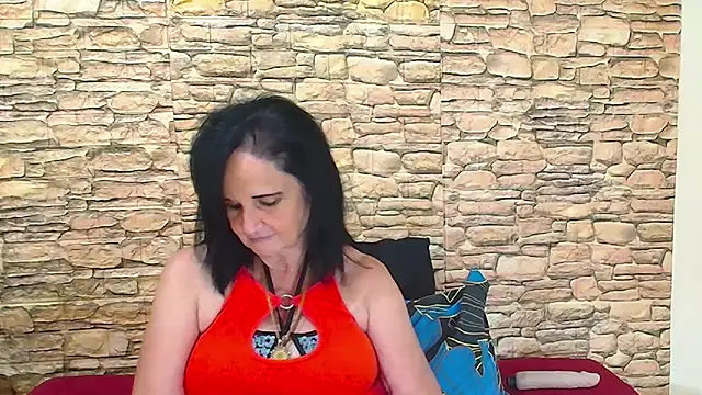 LuciousGrace webcam