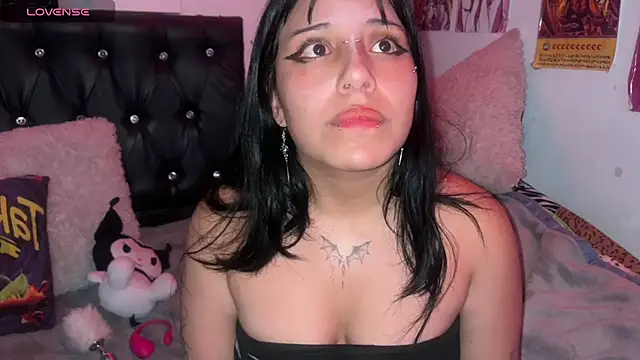 Violett_Danteex webcam