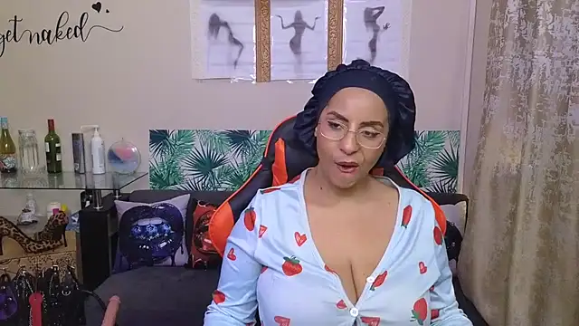 LaReineCleo webcam