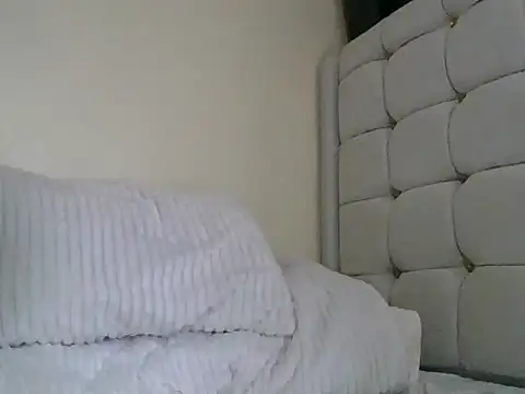Maskgirl321 webcam