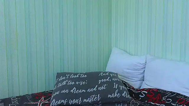 _Lily_ webcam