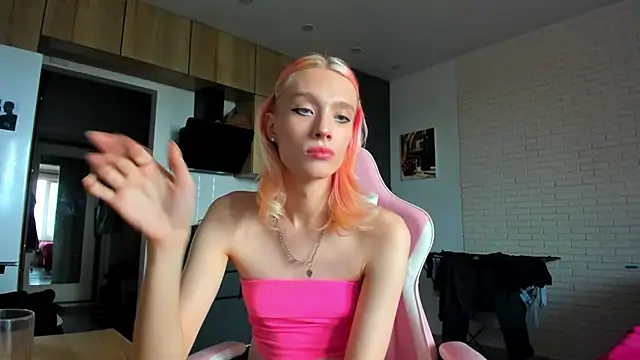 _Alice_Kitty webcam