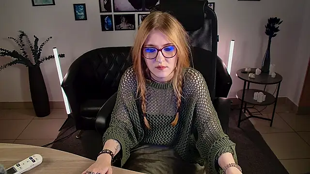 Watch lanafitch live on EroticFlix - High definition streams