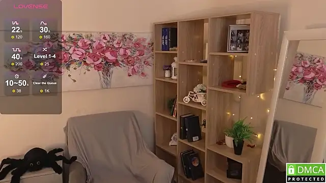 Sue_Sanders live cam