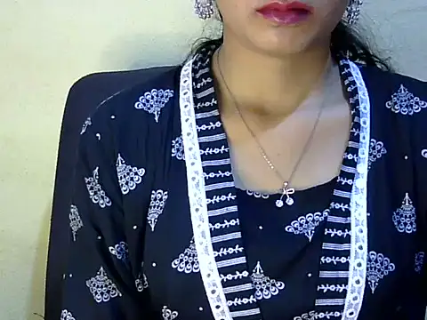 Watch Shab_M live on EroticFlix - High definition streams