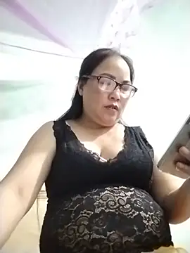 Naaya8109 webcam
