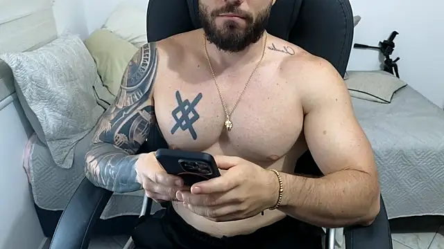 Isaac_Carter webcam
