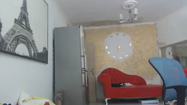 Watch AnnaBellaLuckyXOXO live on EroticFlix - High definition streams