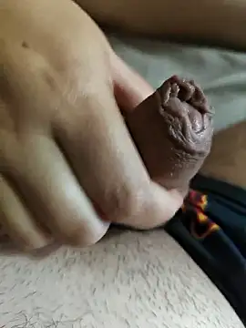 MadaamJizz_DickLewd webcam