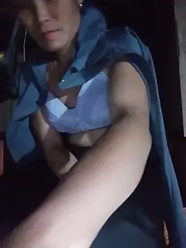 Heryy_xx webcam