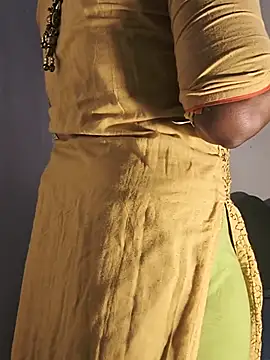 DIRTYSECRET_QUEEN_07 webcam