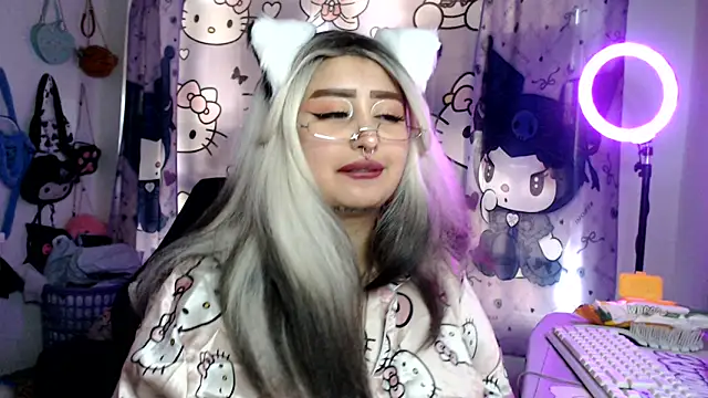 lussyevans24 webcam