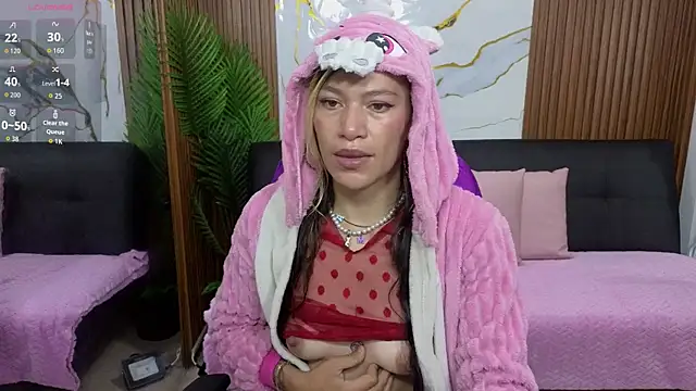 alonddra_tay webcam