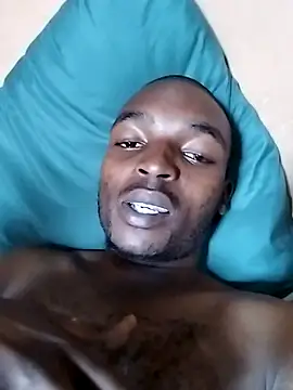 MpheYonaMommy webcam