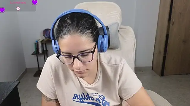 blue__moon_ webcam