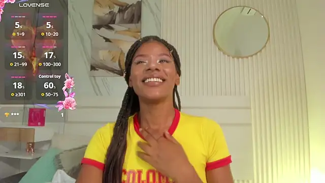 Afro_Luna webcam