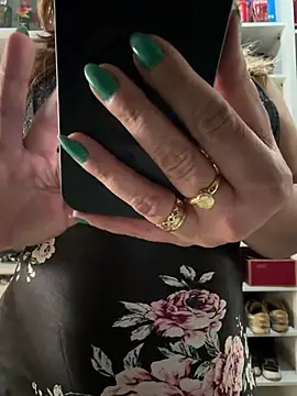 Mariiii_morena webcam