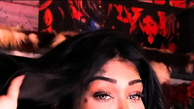 indian_dreamgirl webcam