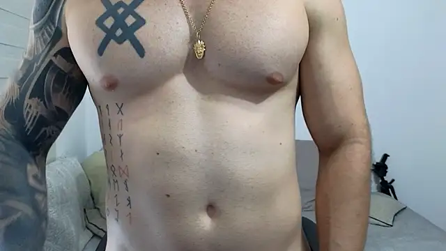 Isaac_Carter webcam