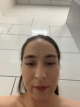 Holly_Play webcam