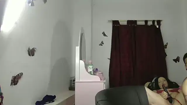 Victoria_Blaker webcam