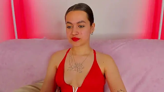 AishaTempt