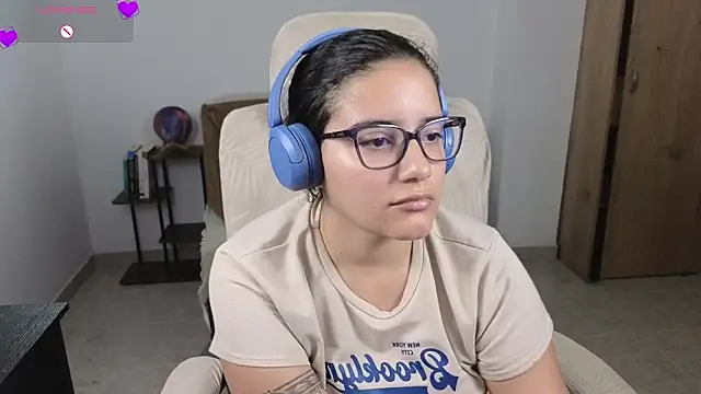 blue__moon_ webcam