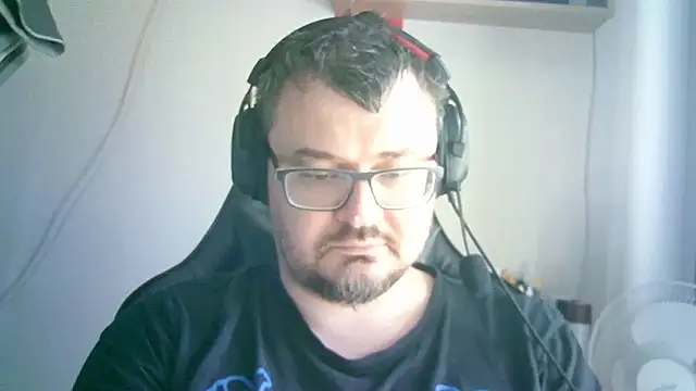 SirAbuser webcam