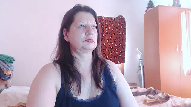 ExtasyMature webcam