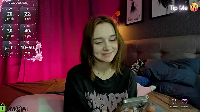 Watch Lesi_Moonie01 live on EroticFlix - High definition streams