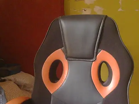 Stubborndesiboy webcam