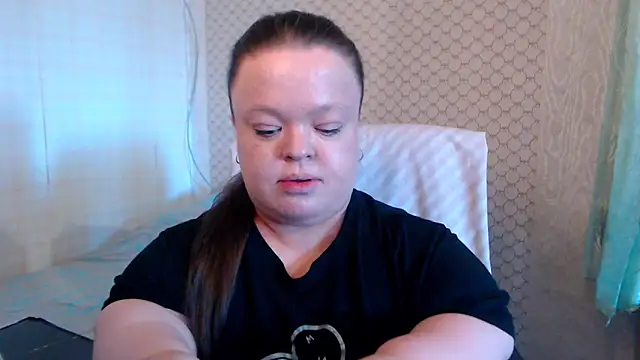 janiffer_mimi (F milf) - make me wet