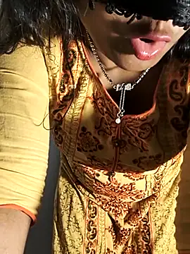 DIRTYSECRET_QUEEN_07 webcam