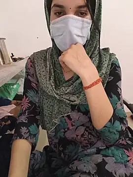 zoya_baby_ webcam