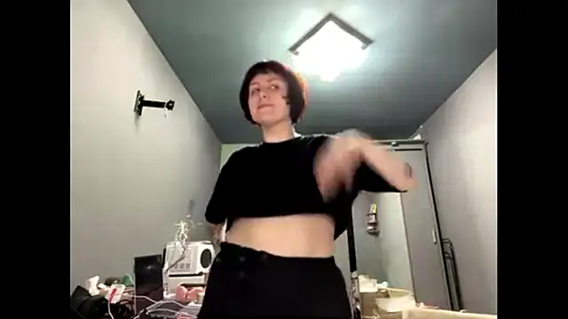 LiyaStile webcam