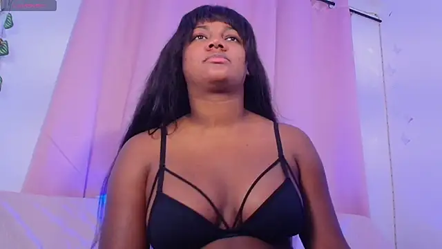 Daphnewalker__ webcam