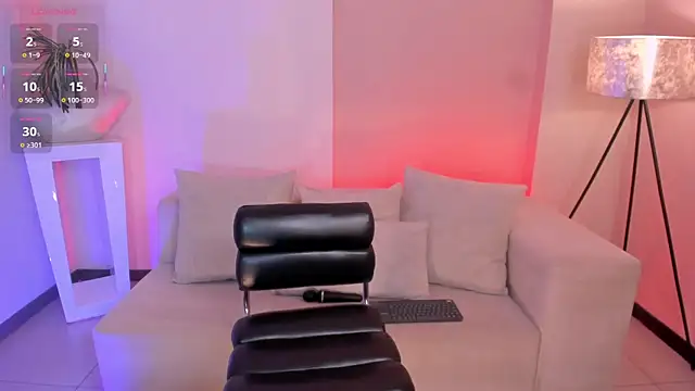MilaLawrence webcam
