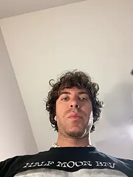 icyninesix webcam