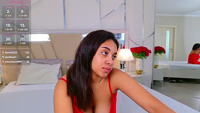 Luna_Cortier webcam