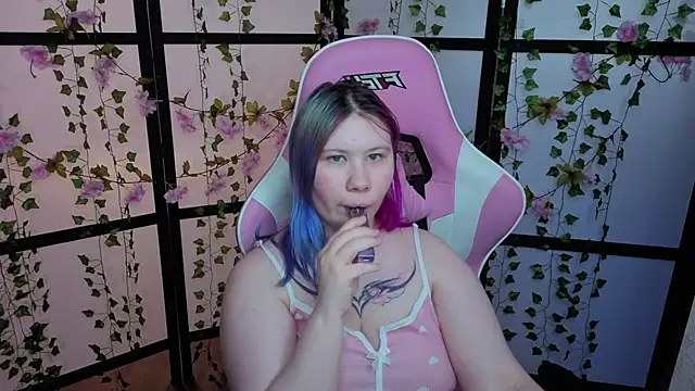kitsune_little webcam
