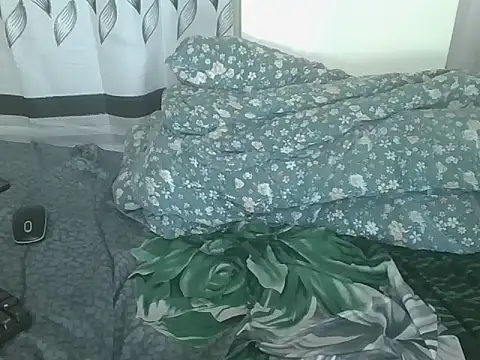 bloompetite webcam
