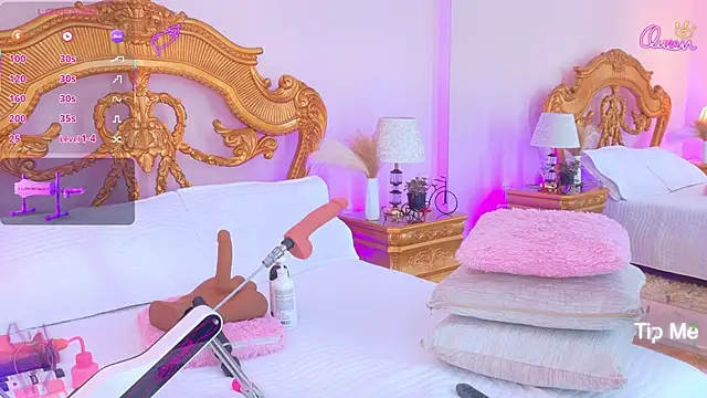 AshleyFerri webcam
