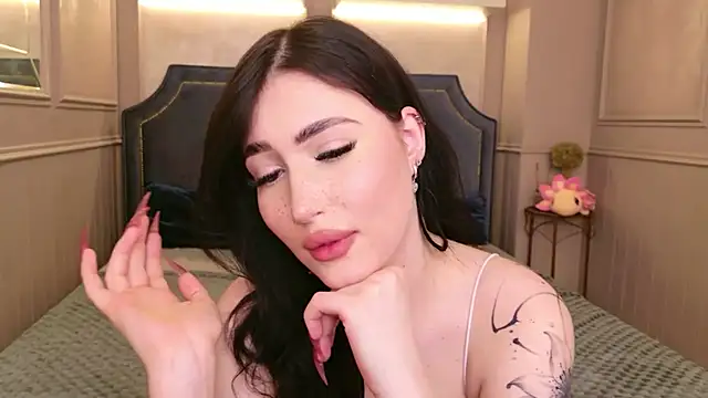 EmmaLawrens webcam
