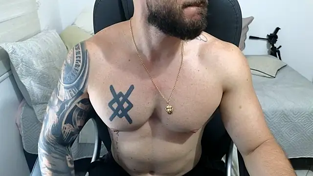 Isaac_Carter webcam
