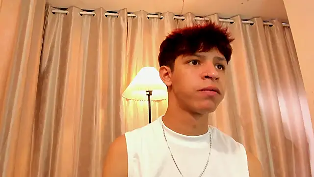 Ethan_qop webcam
