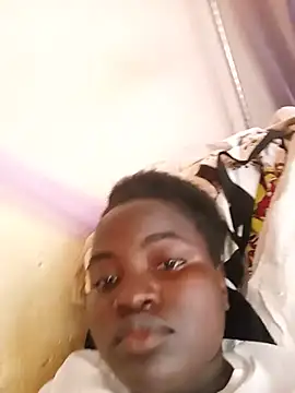 creamyy_pussie webcam