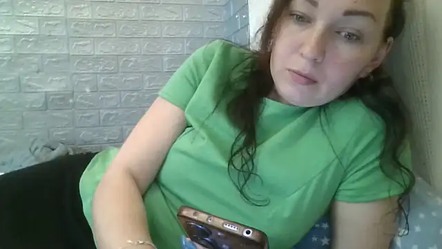 Watch DanaNeon live on EroticFlix - High definition streams