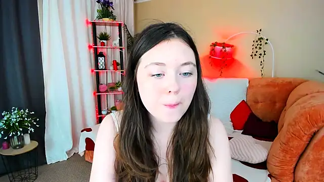 AlluringLookk webcam